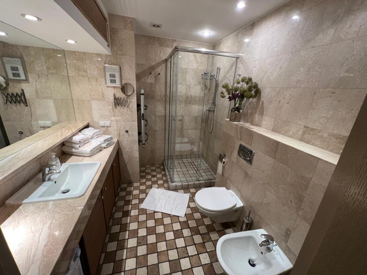 Apartament Bryza - Szczesliwa Dziewiatka Jurata Exterior photo